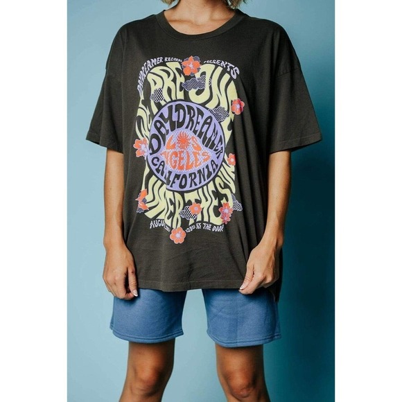 DAYDREAMER We are One Under Sun Merch Tee Sz L - Picture 4 of 12